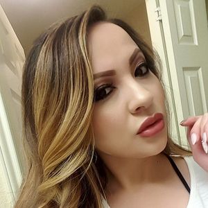 Meet your Posher, Carla